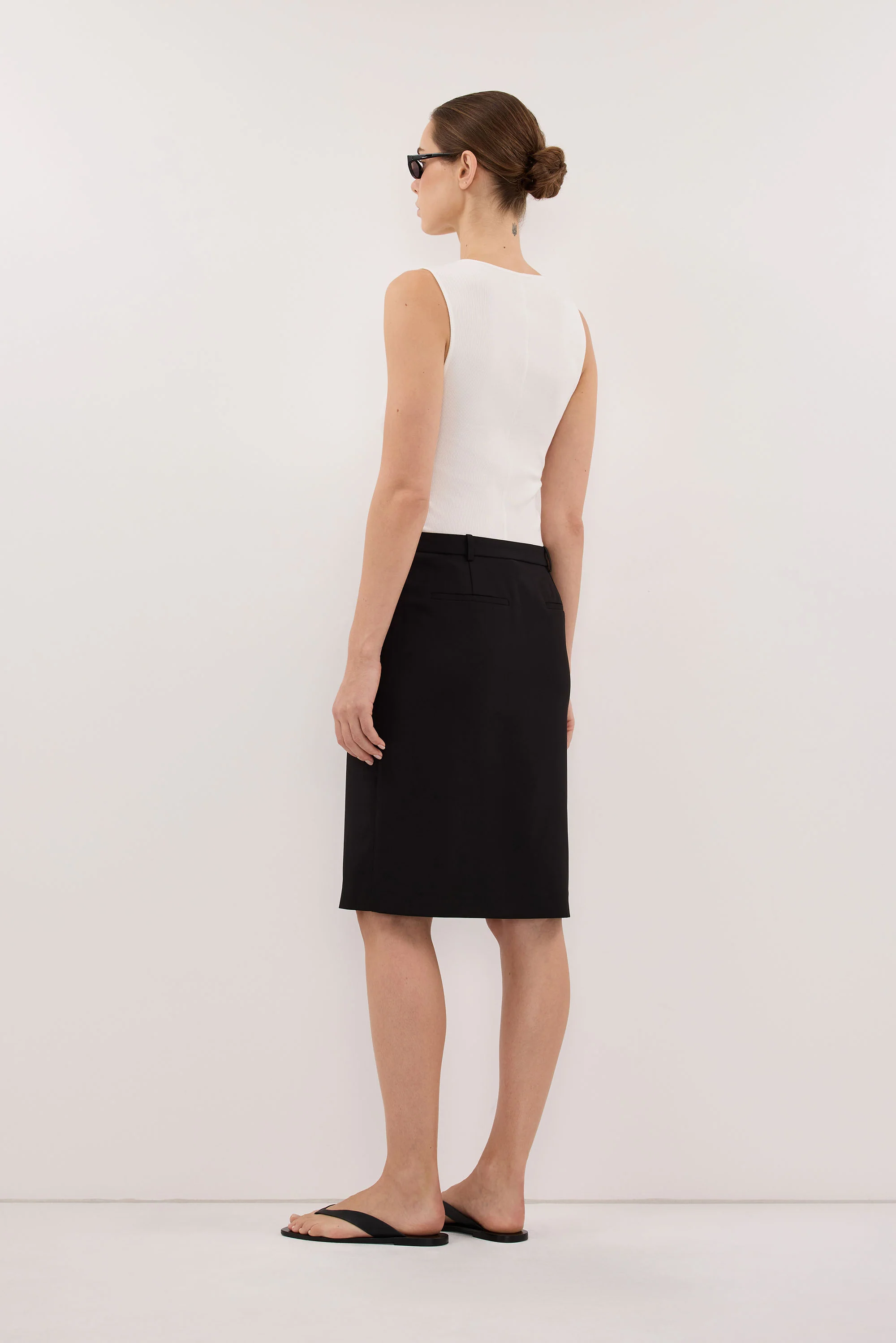 AMARA OFF WHITE BOAT NECK KNIT TANK - Image 4