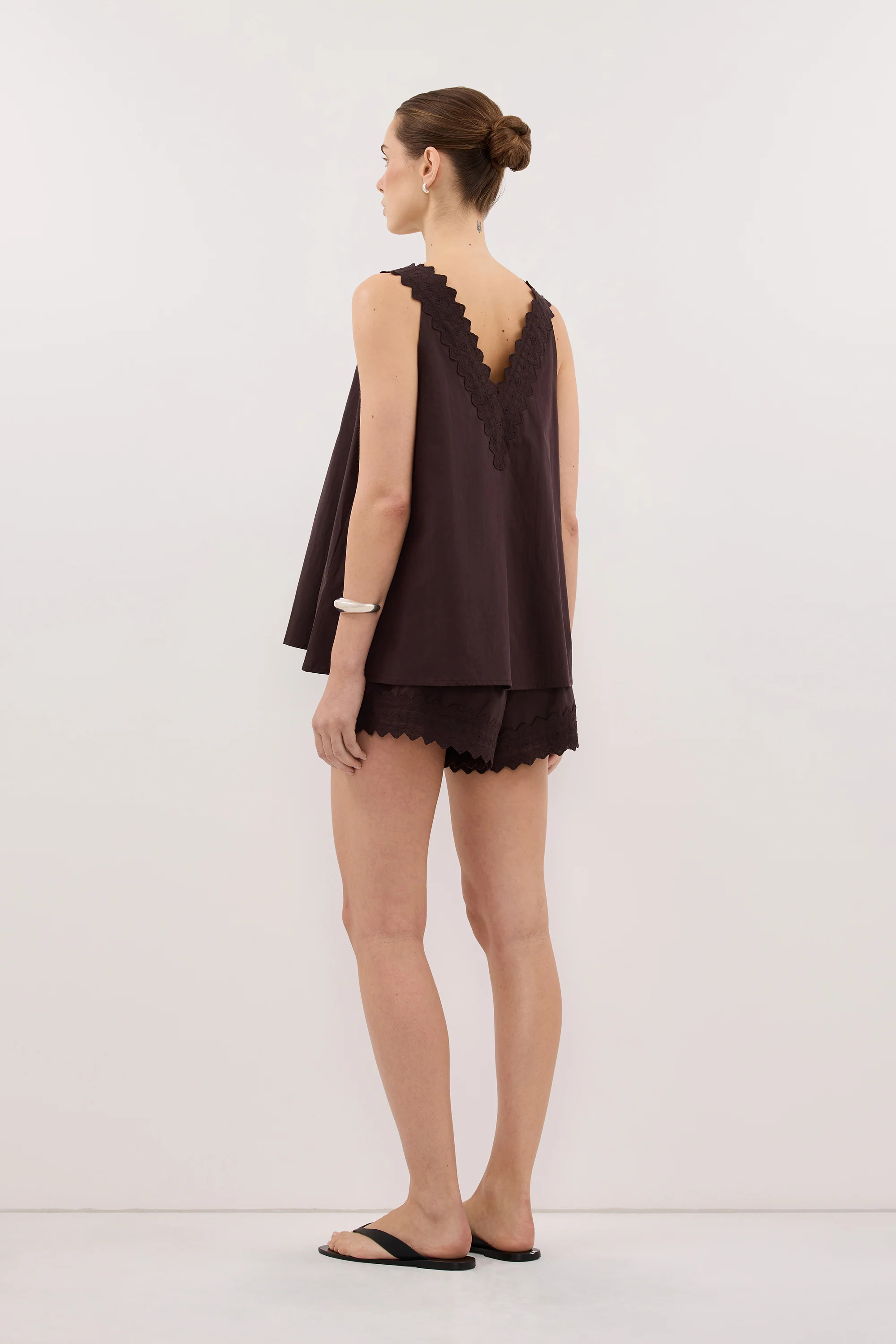 ANNABEL BURNT CHOC SHORTS - Image 4