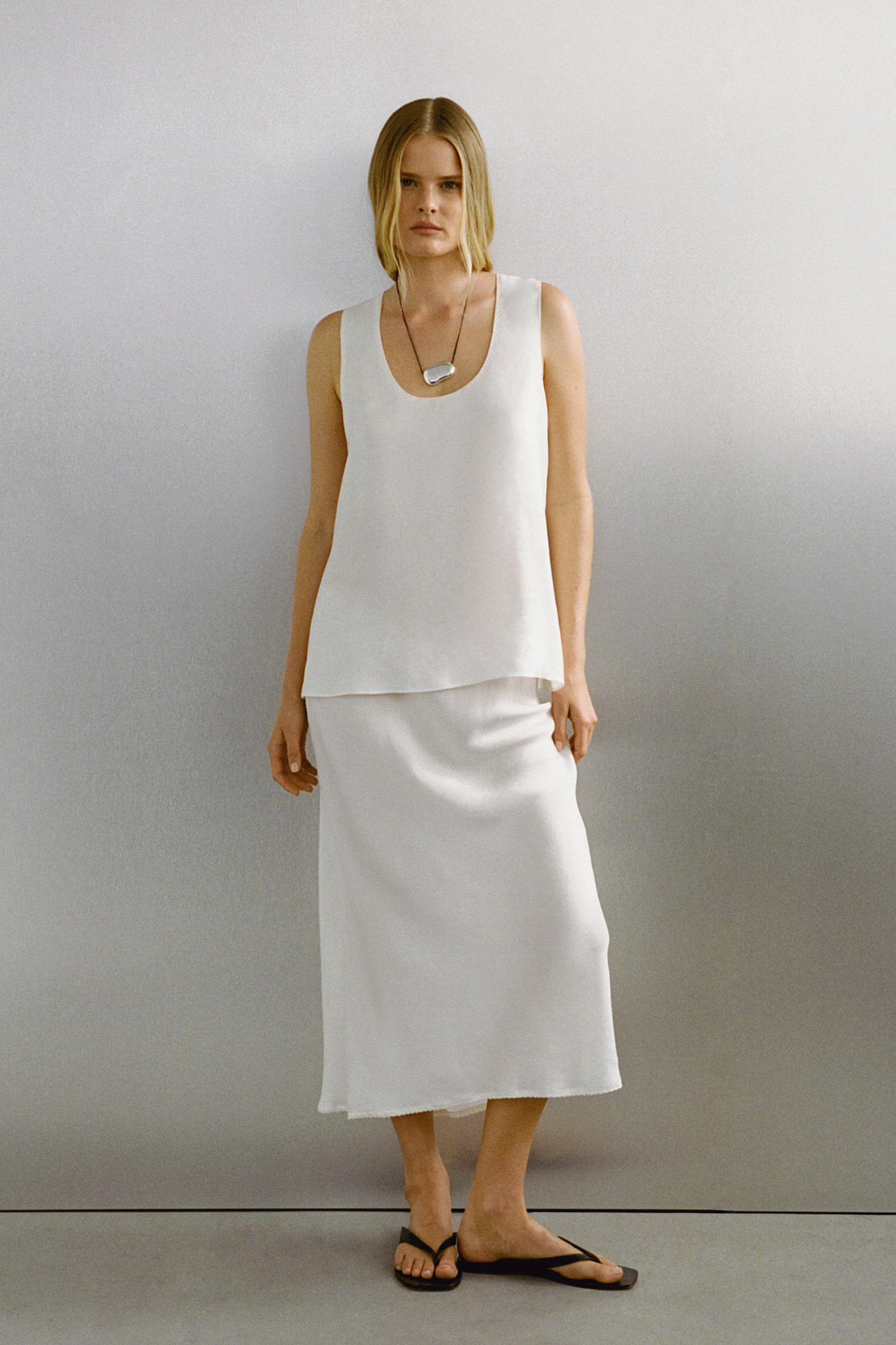 ARELIA WHITE CUPRO MIDI SKIRT
