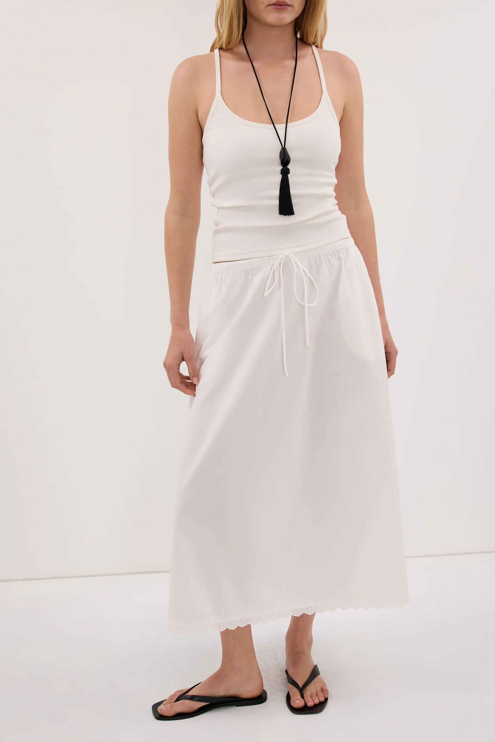 ARLETTE WHITE COTTON GATHERED 7/8 SKIRT - Image 2