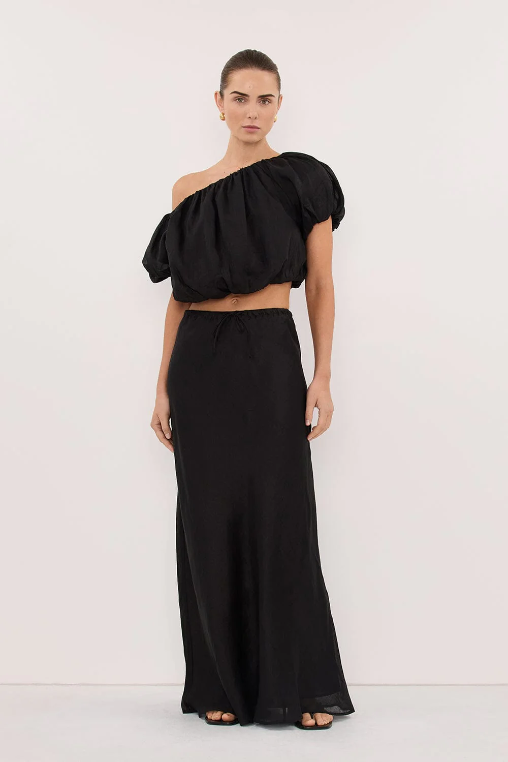 ARLO BLACK RAMIE OFF SHOULDER BUBBLE TOP