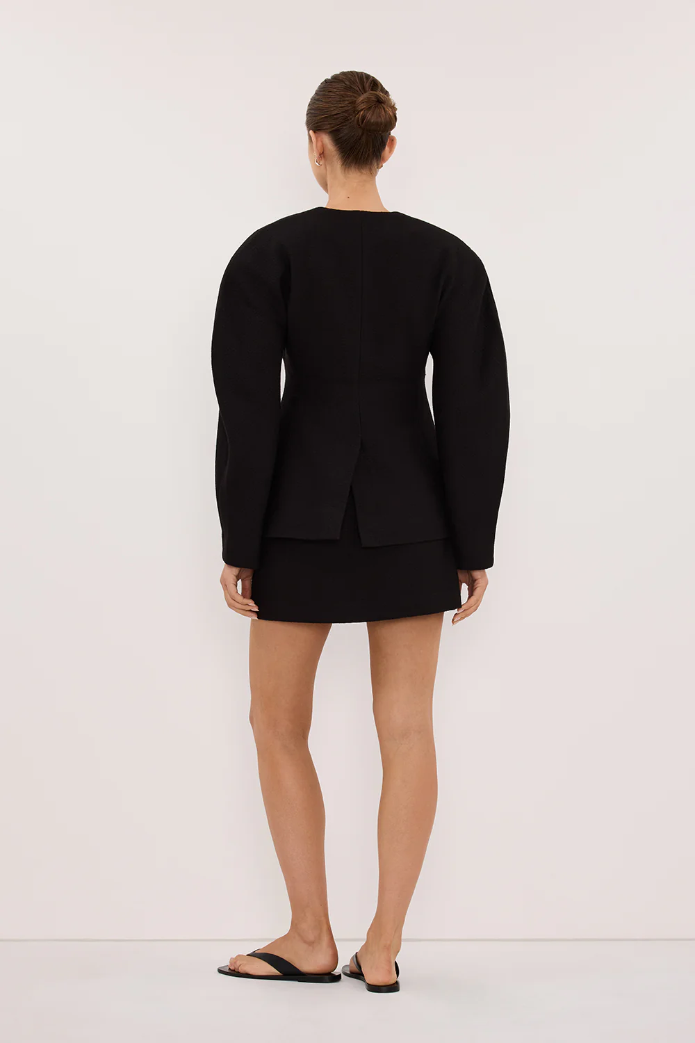 BOBBI BLACK BOUCLE SKORT - Image 4