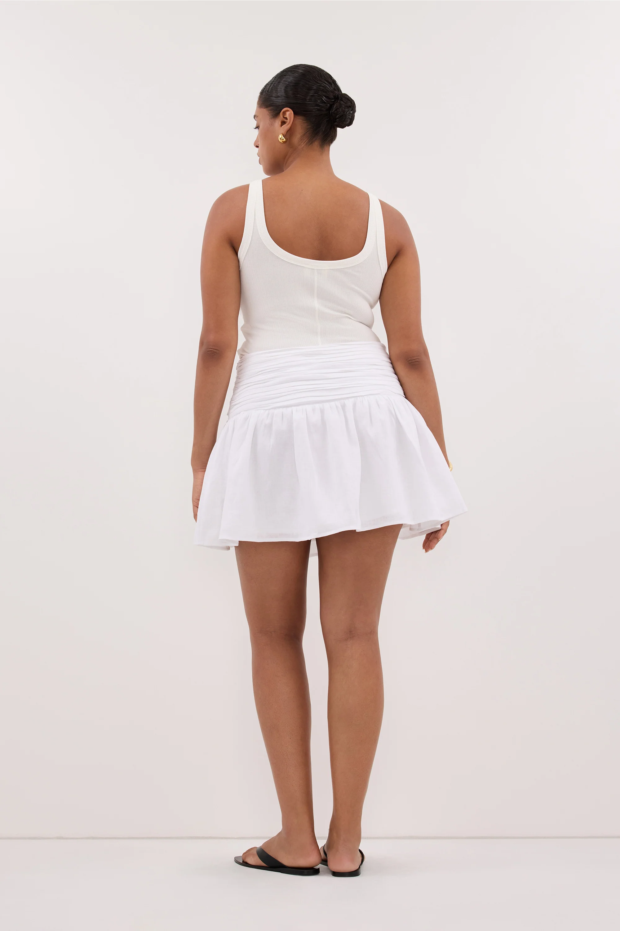 CATANIA WHITE LINEN MINI SKIRT - Image 8