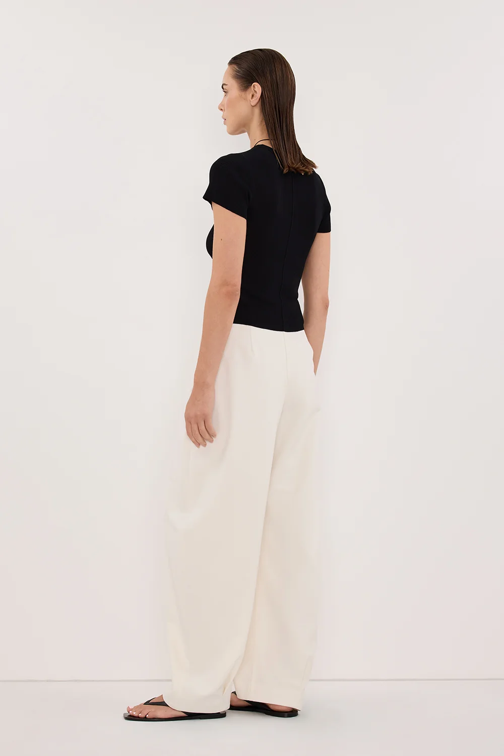 CLO BLACK RIBBED BABY TEE - Image 4