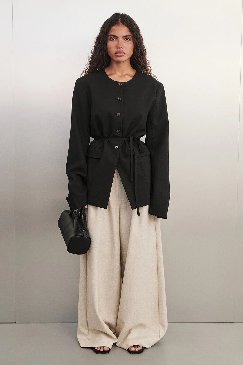 CYRUS BLACK COLLARLESS BLAZER - Image 8