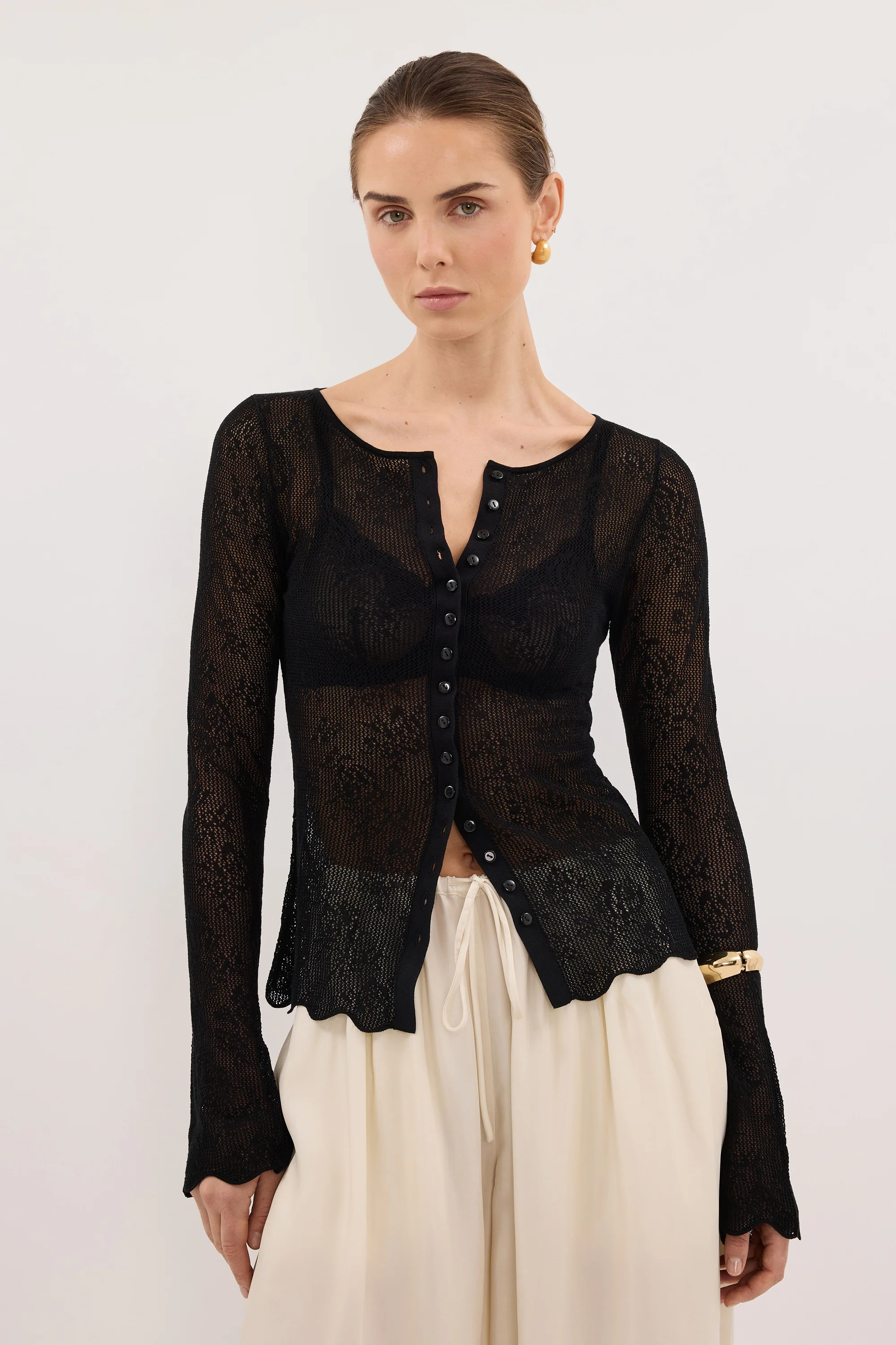 DELIA BLACK LACE BUTTON FRONT TOP - Image 5