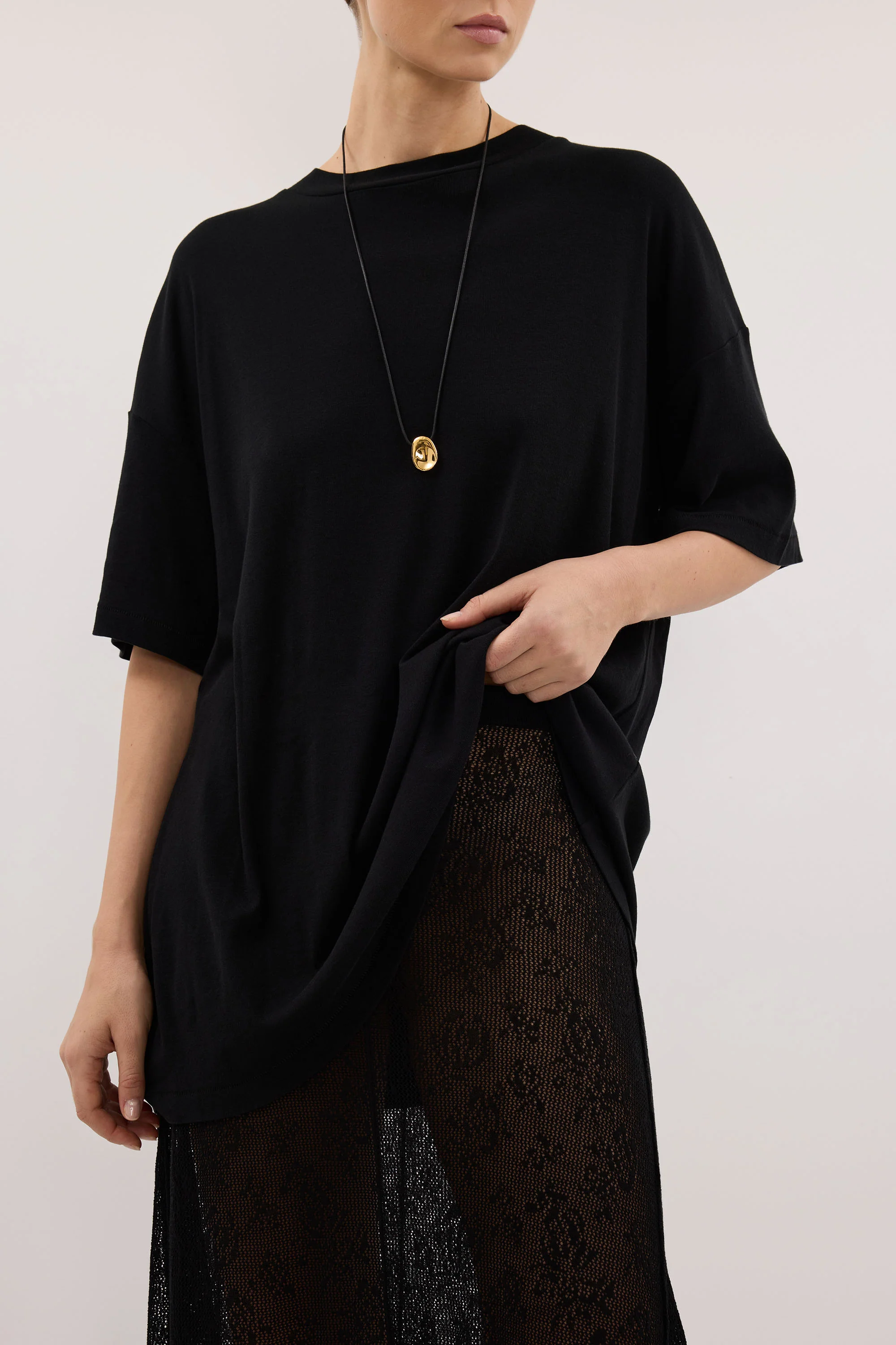 DELIA BLACK LACE MAXI SKIRT - Image 5