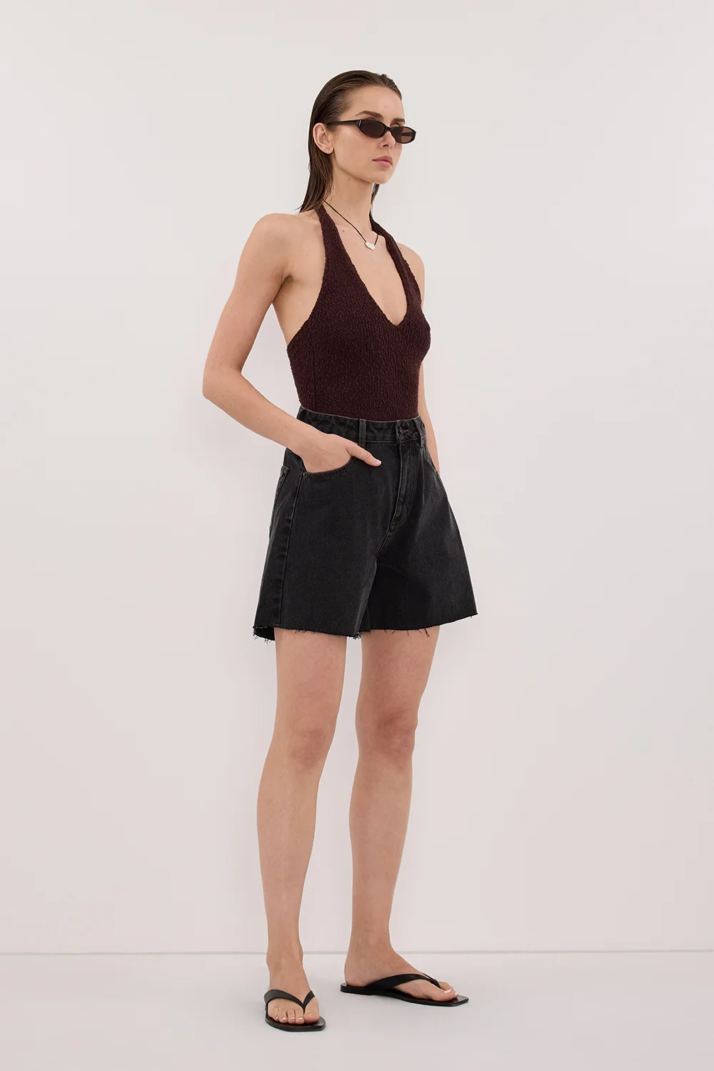 DINA CHOC SLEEVELESS HALTER KNIT TOP - Image 3