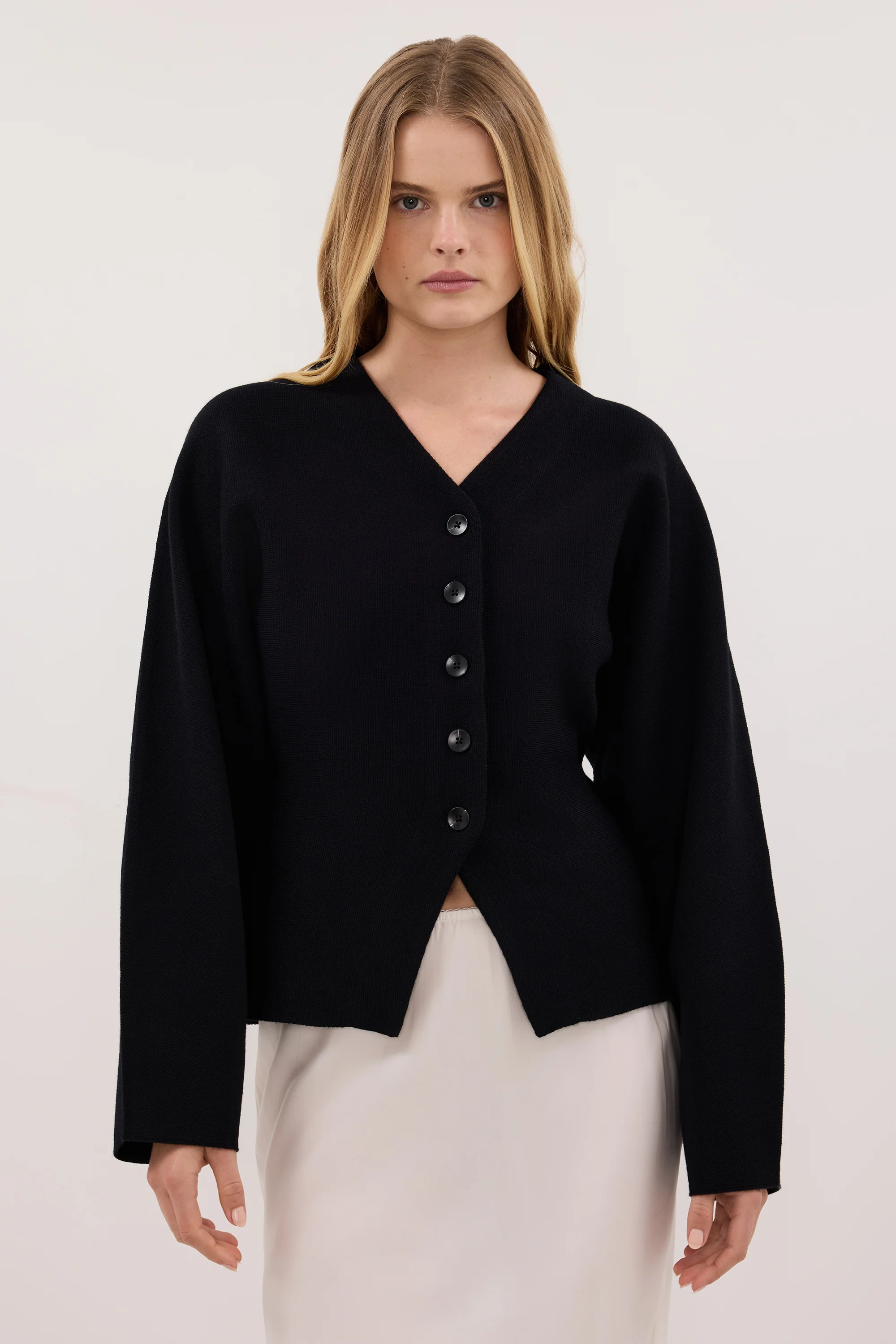 ETHEL BLACK V NECK CARDIGAN - Image 5