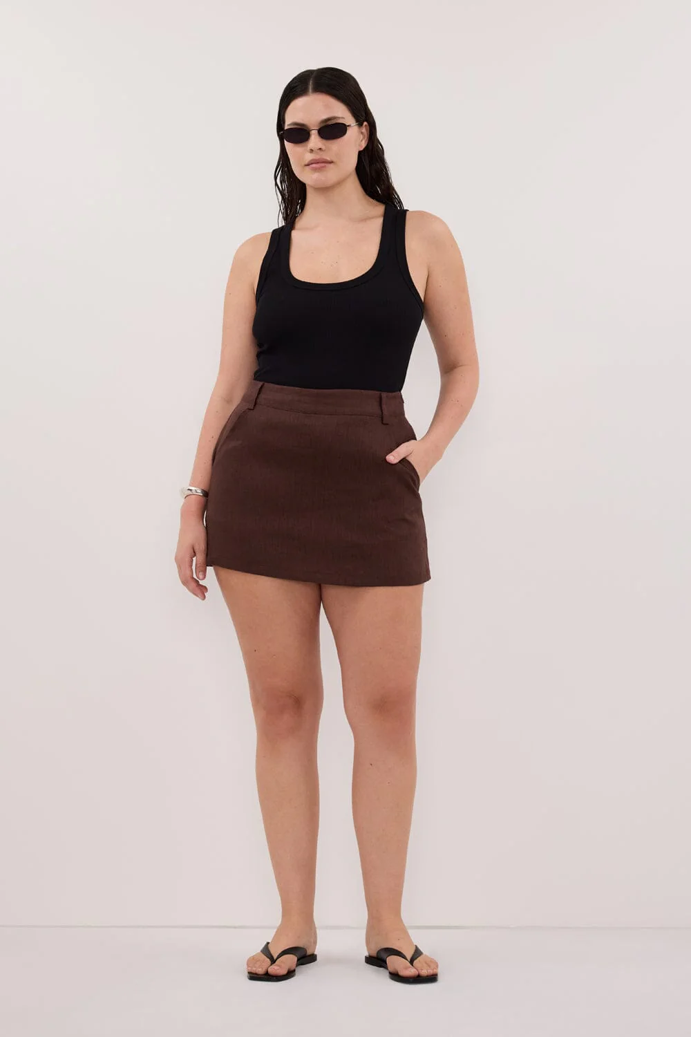 EVIE COCOA LINEN SKORT - Image 5