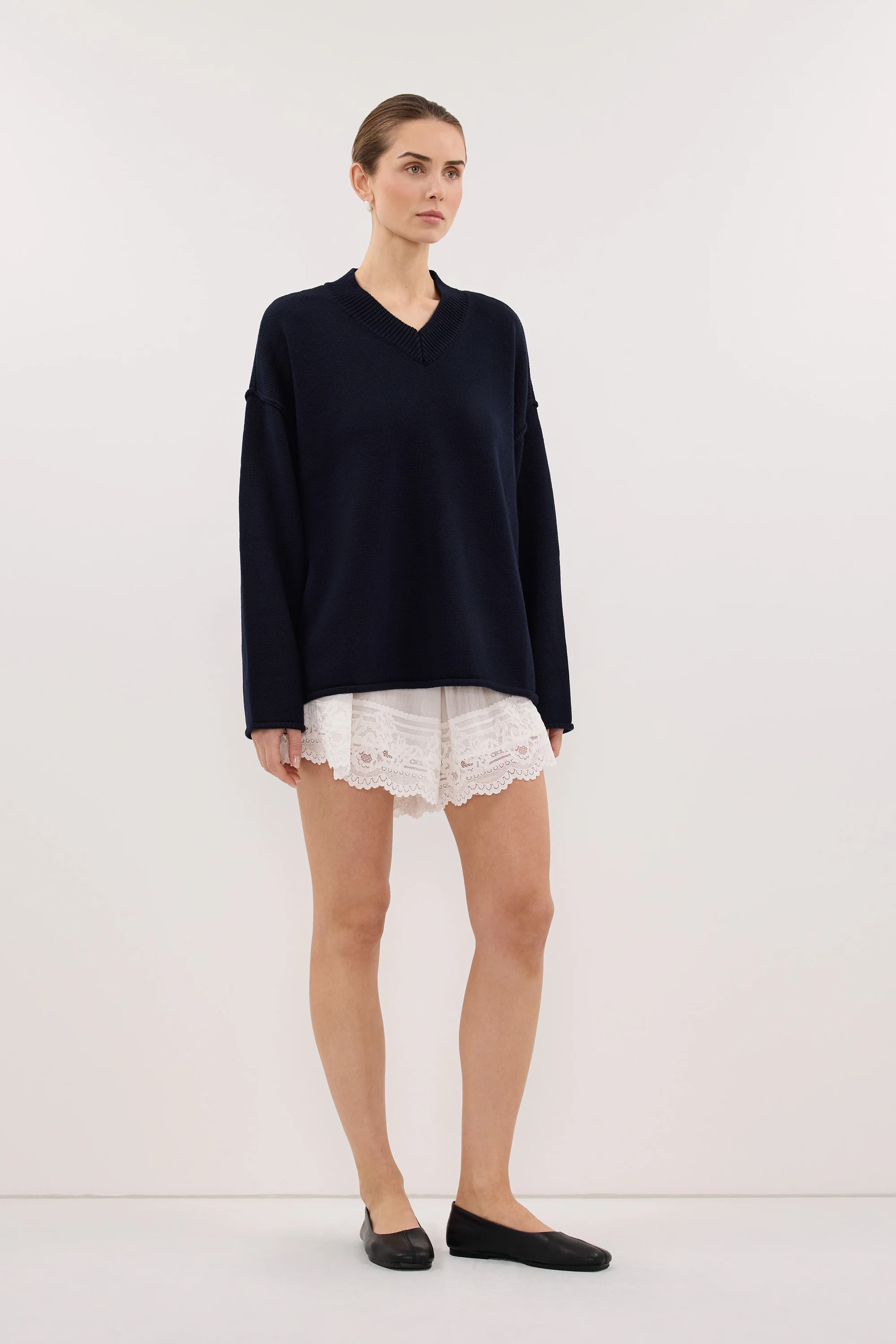 FLINT INK V NECK KNIT JUMPER - Image 3