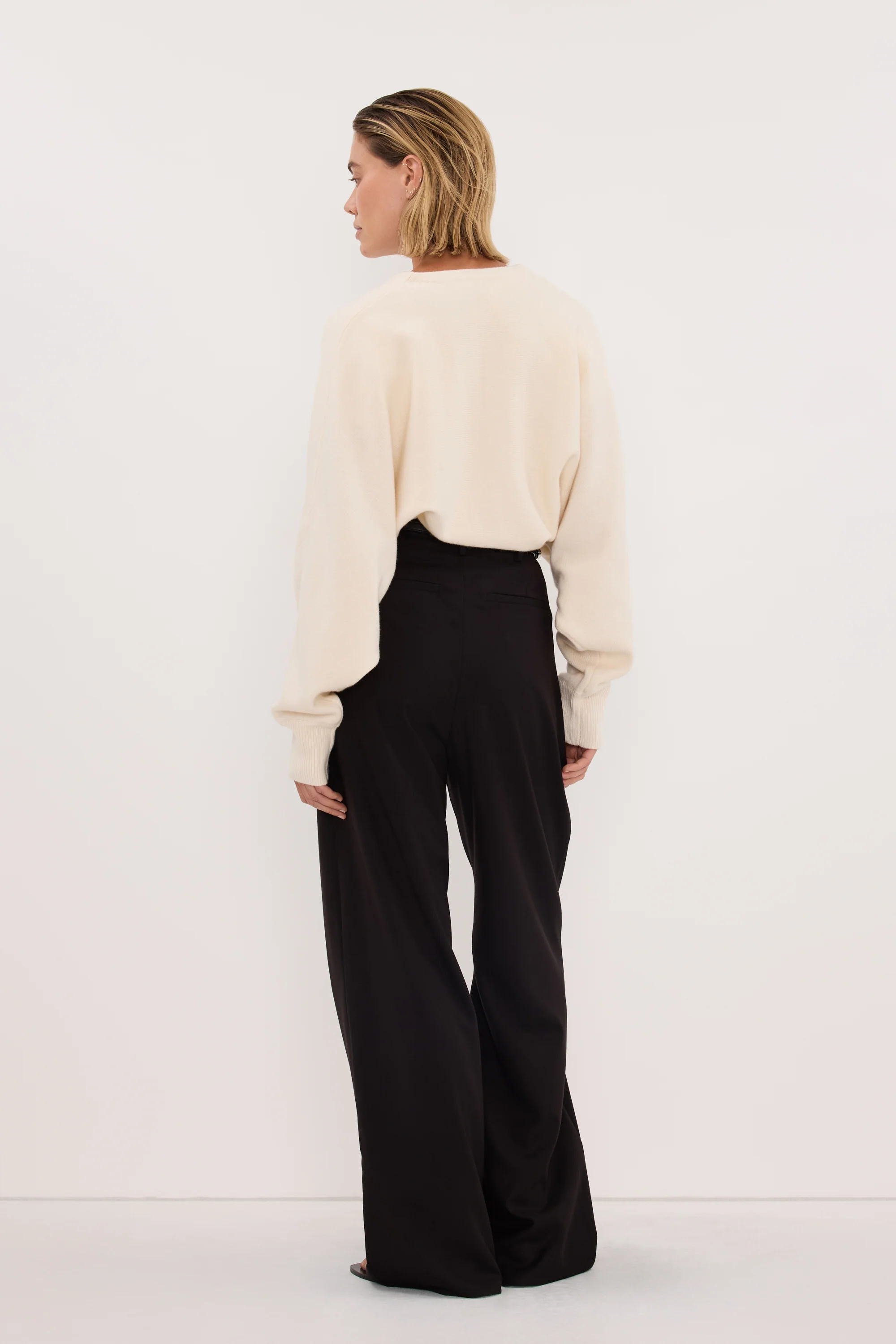 HARLEY BLACK STRAIGHT LEG PANT - Image 3