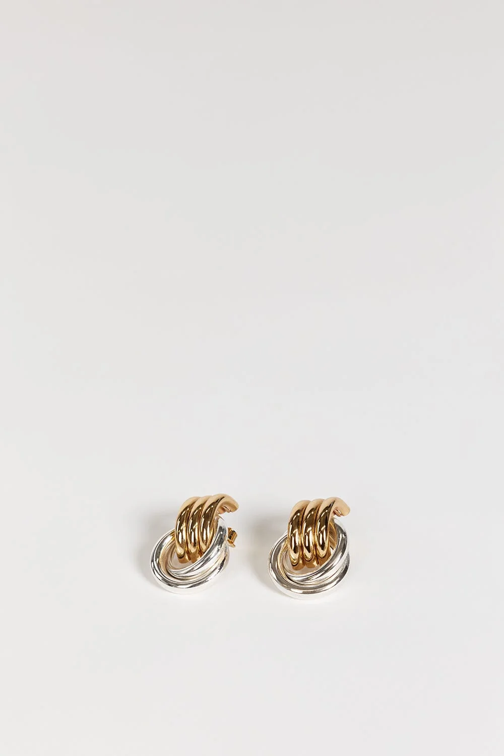 HEAVEN MAYHEM MINI KNOT MIXED EARRING - Image 4