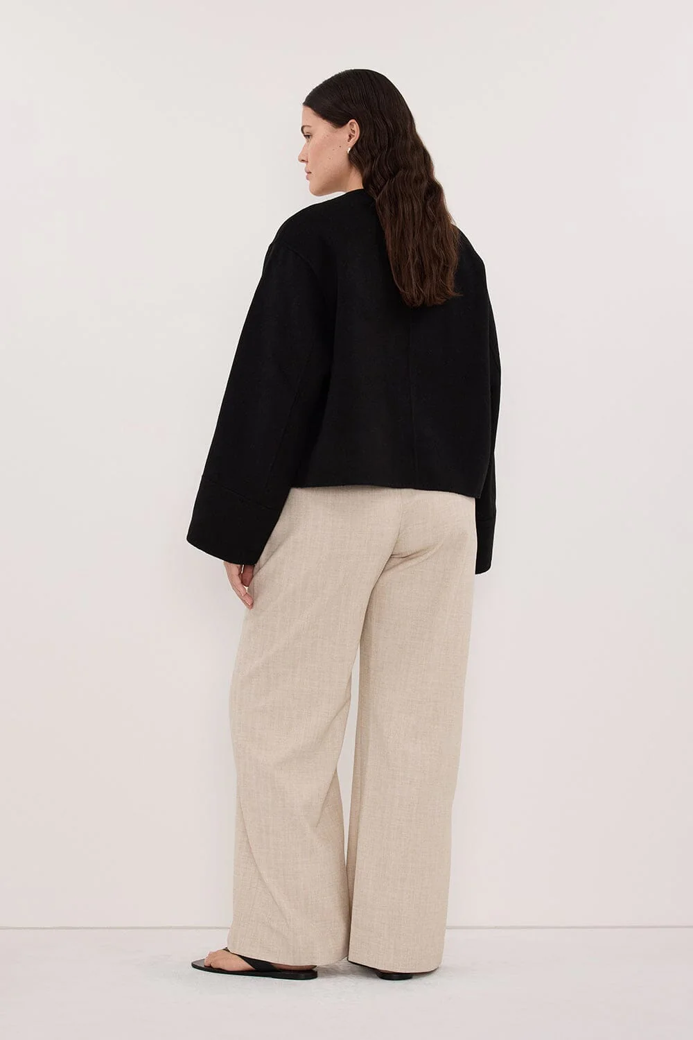 JACLYN BLACK CROPPED WOOL BLEND COAT - Image 8