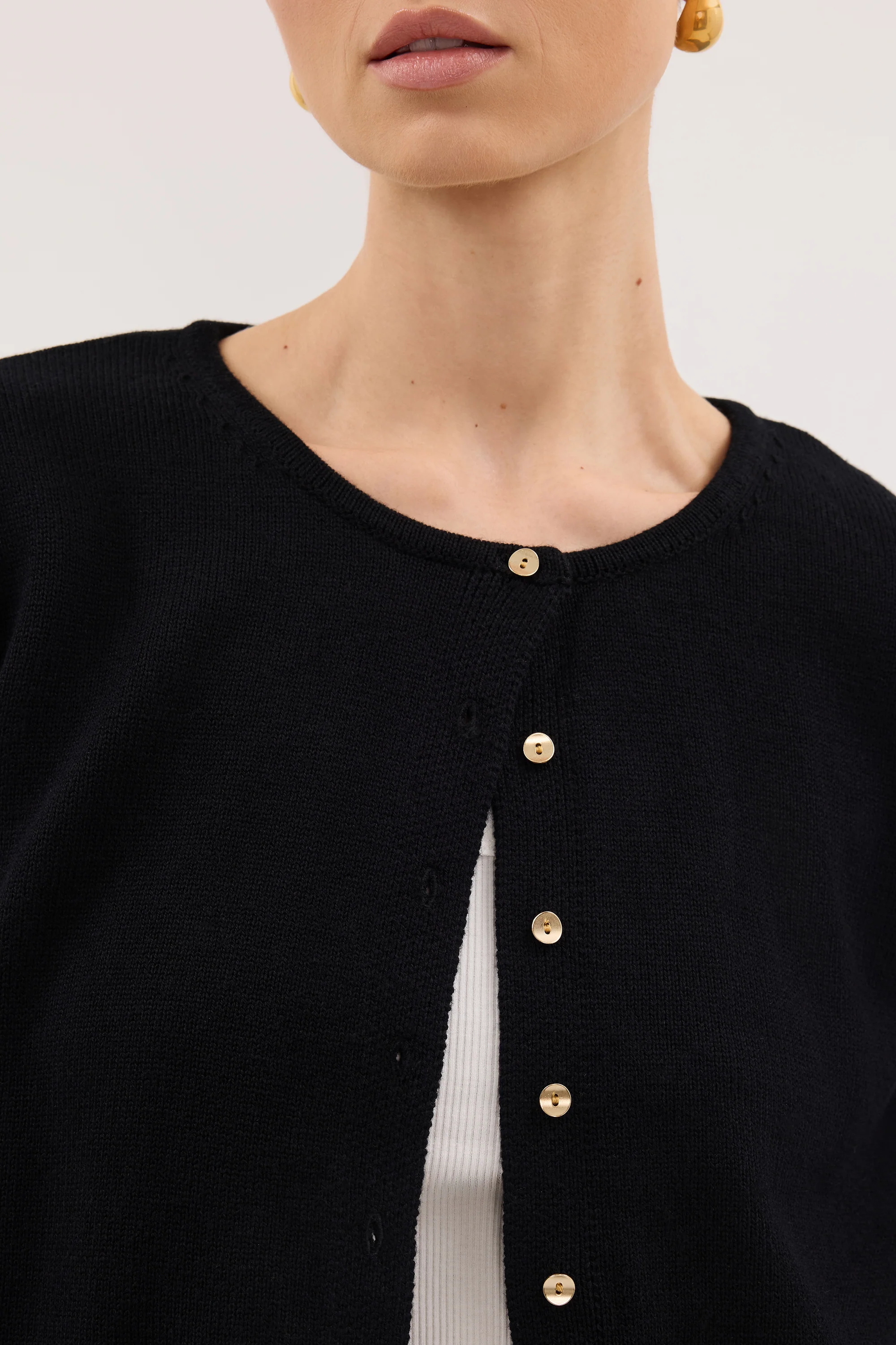 LISE BLACK LIGHT KNIT CARDIGAN - Image 4