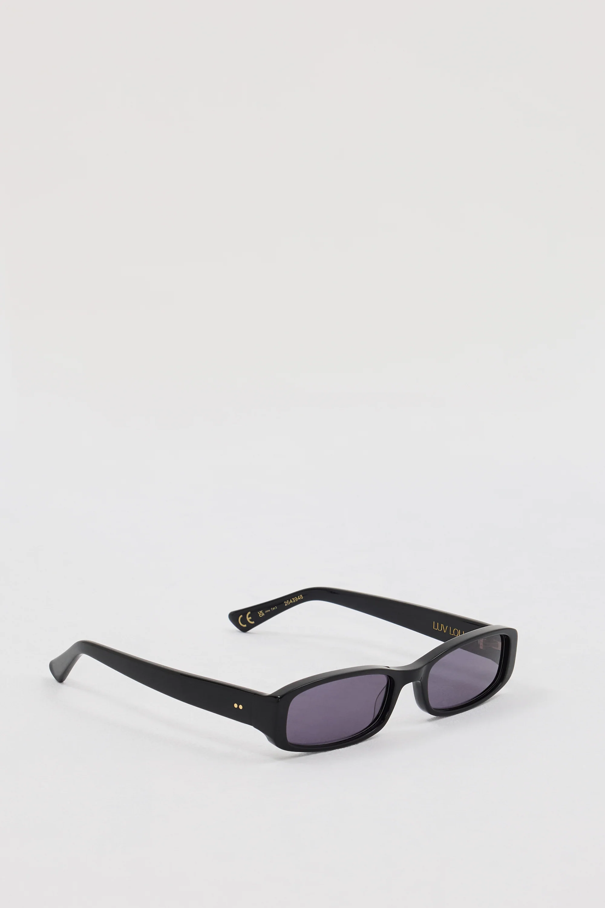 LUV LOU THE INDIANA BLACK SUNGLASSES - Image 3