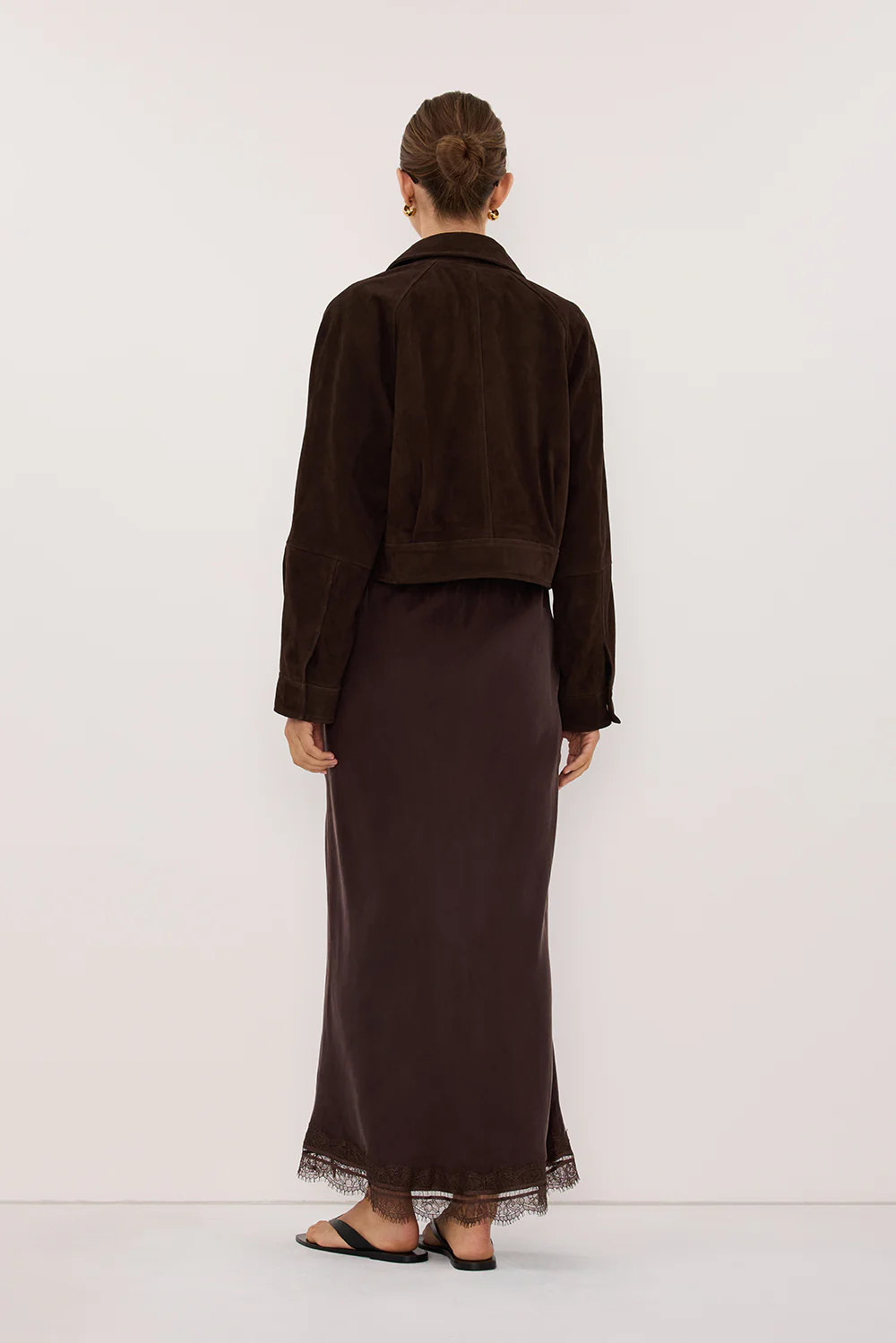 MAEVE BITTER CHOC SUEDE CROPPED JACKET - Image 4