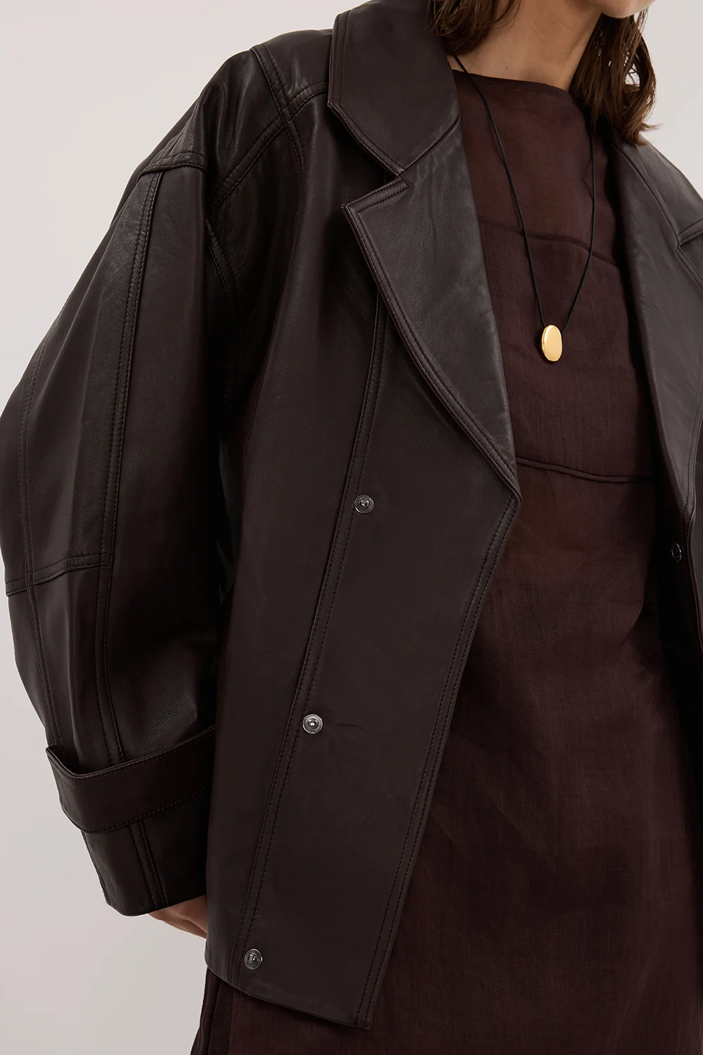 MARGOT CHOC OVERSIZED LEATHER JACKET - Image 5