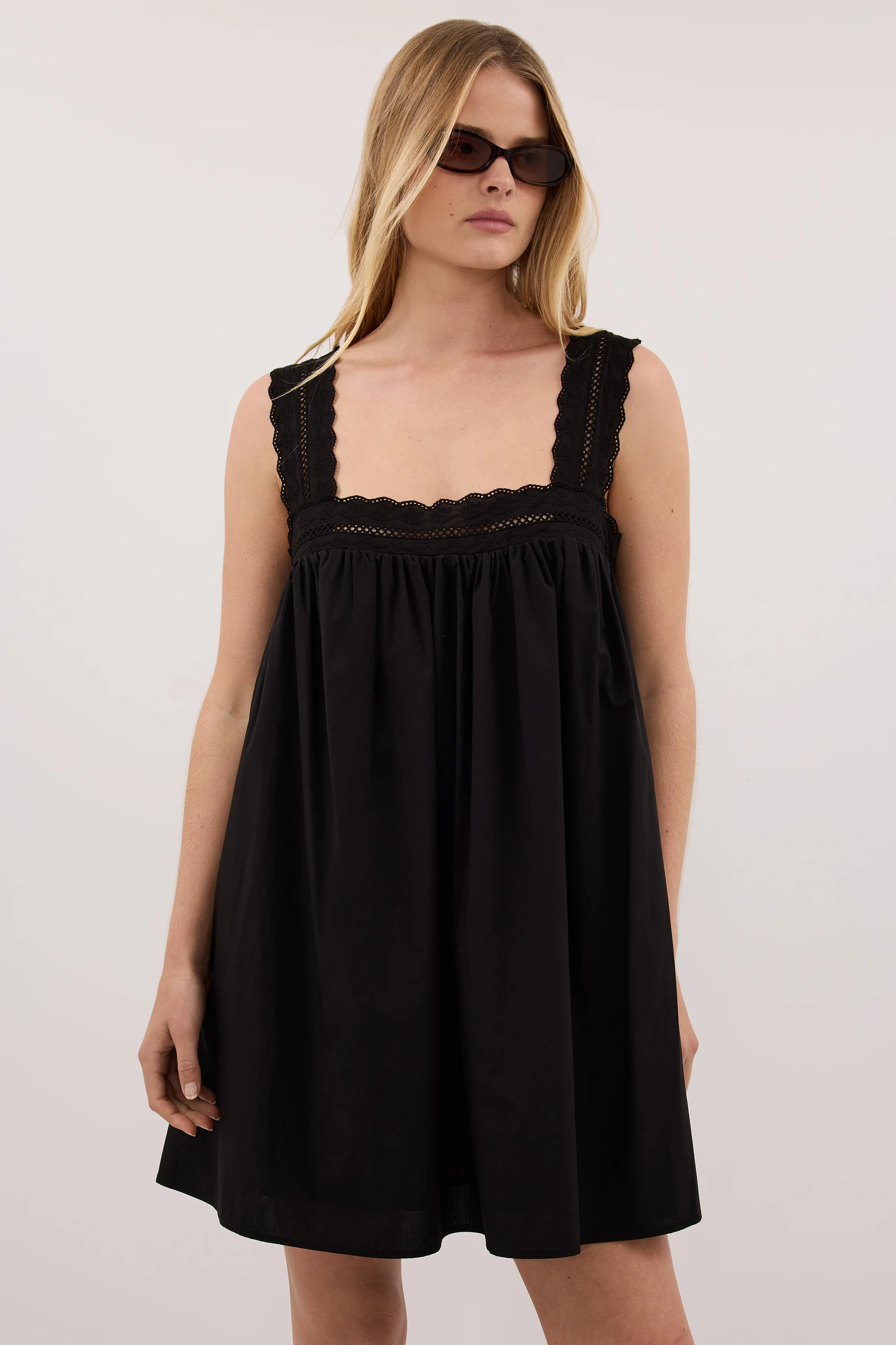 MIRANDA BLACK LACE TRIM MINI DRESS - Image 2