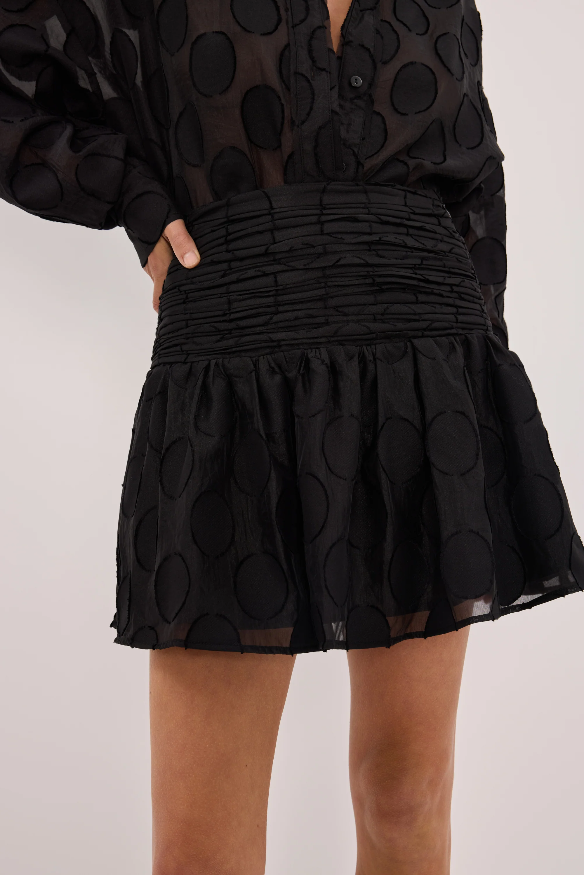 MONTANA BLACK JACQUARD MINI SKIRT - Image 6
