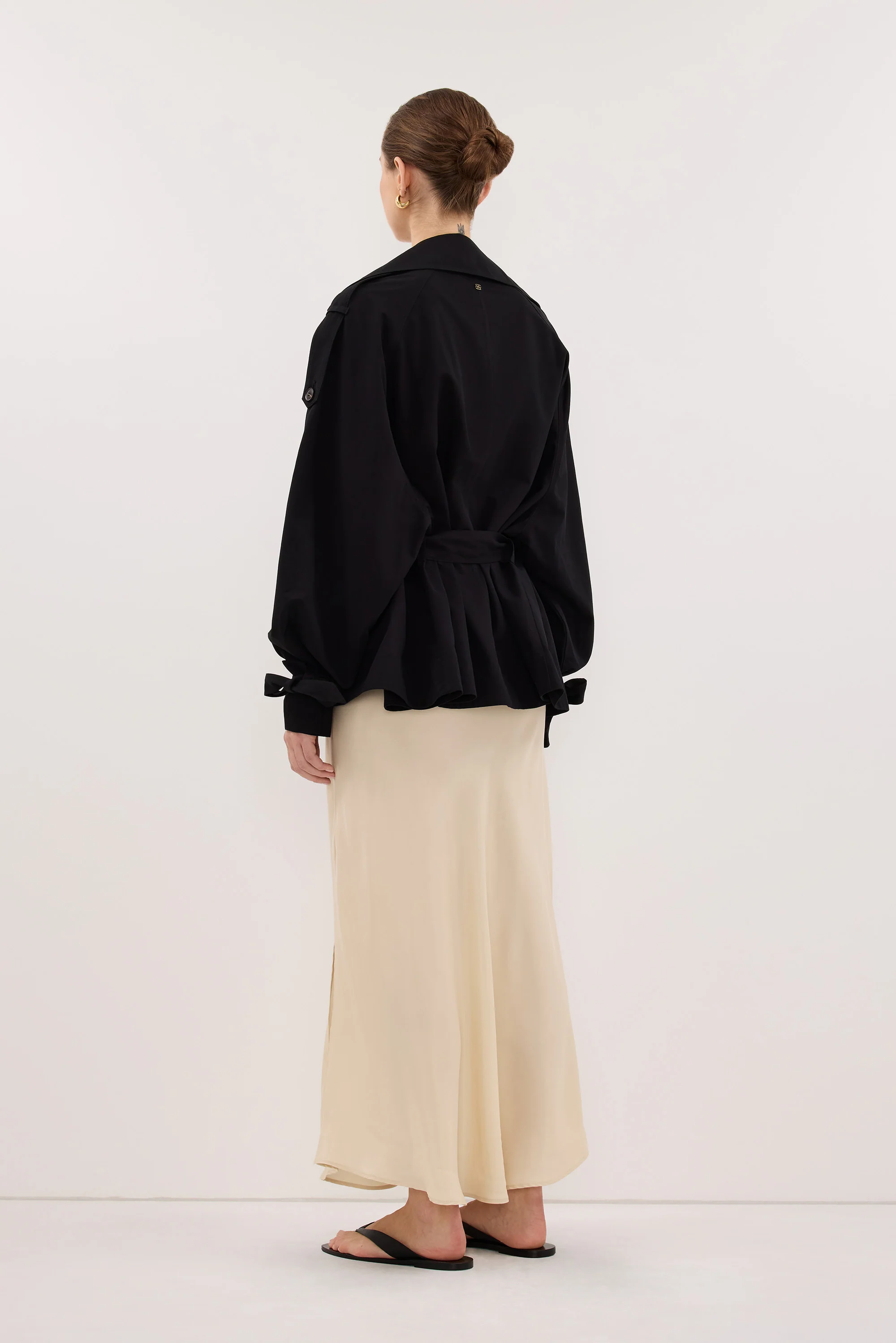 NINA BLACK LIGHTWEIGHT MINI TRENCH - Image 4