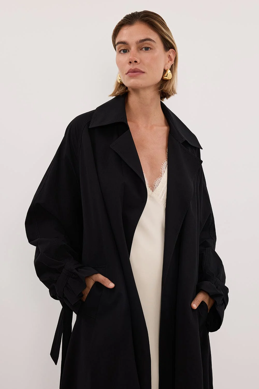 NINA BLACK LIGHTWEIGHT TRENCH COAT - Image 5