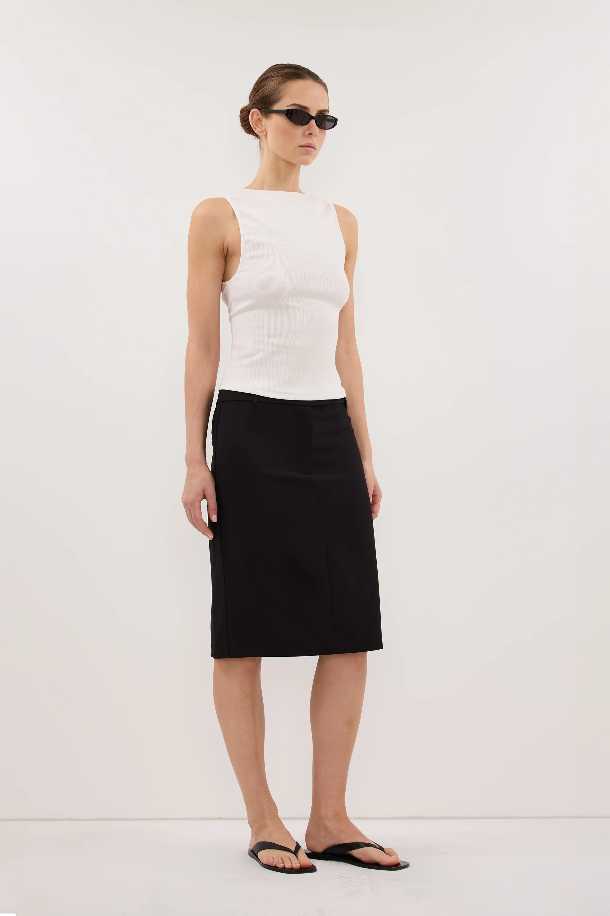 PARKER BLACK KNEE LENGTH SKIRT - Image 4