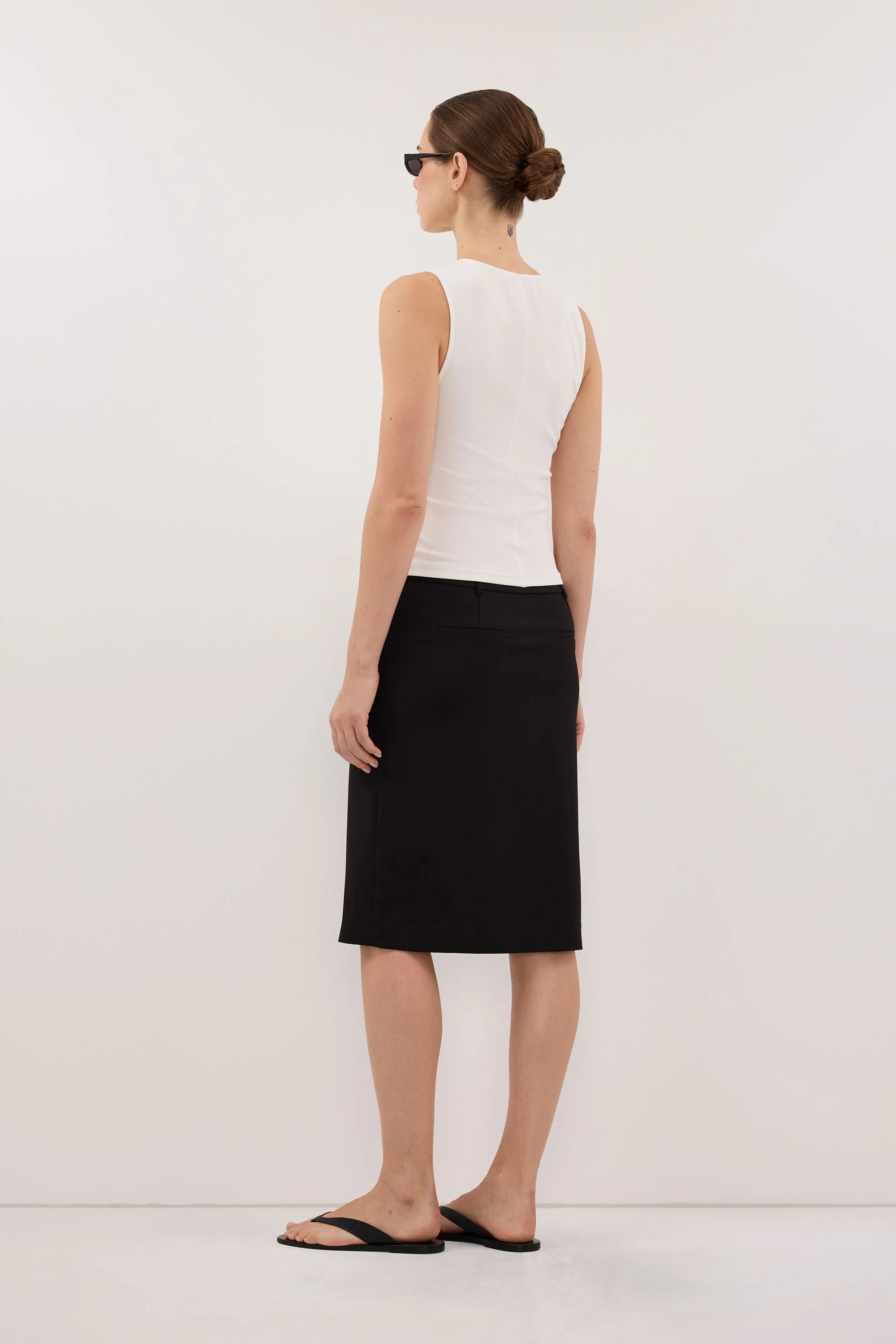 PARKER BLACK KNEE LENGTH SKIRT - Image 5