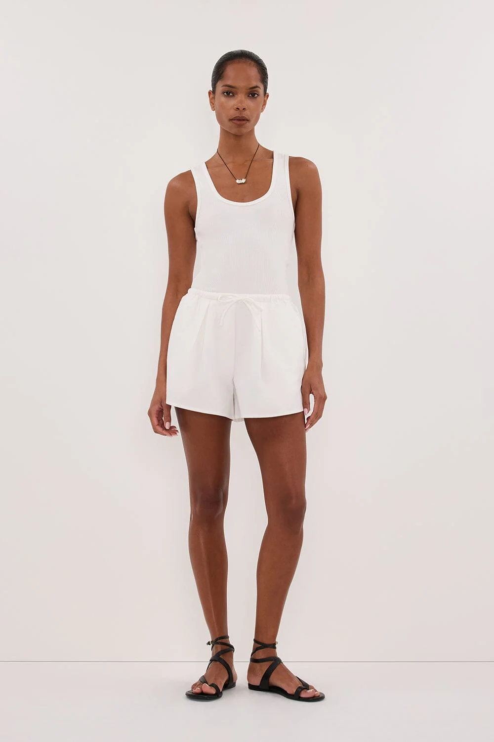 RHEA WHITE COTTON DRAWSTRING SHORT - Image 6