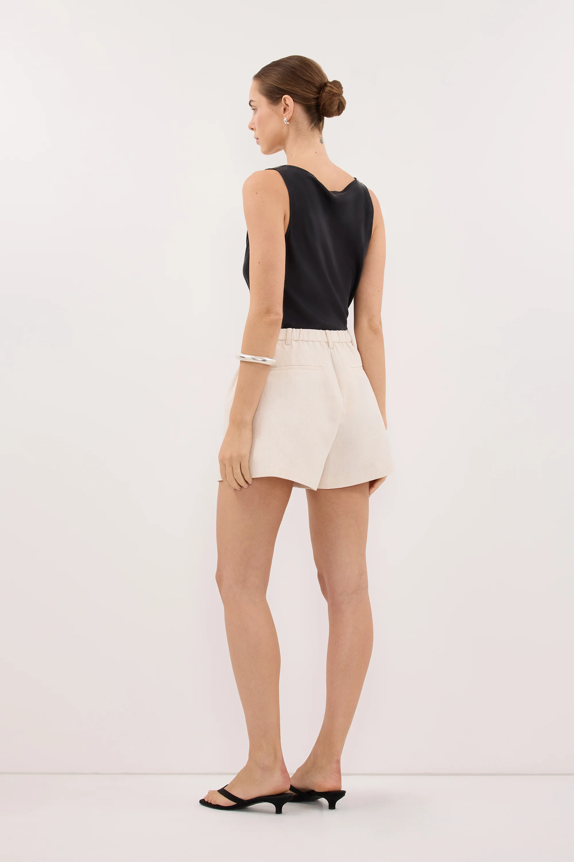 ROSALIE CREAM MARLE TAILORED SHORT - Image 3