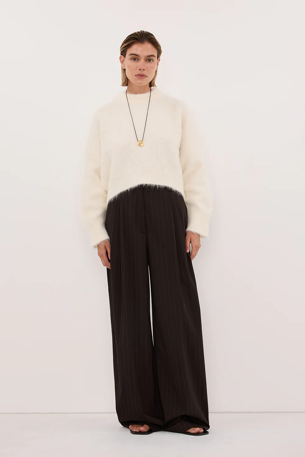 SALMA IVORY TUCK SLEEVE JUMPER