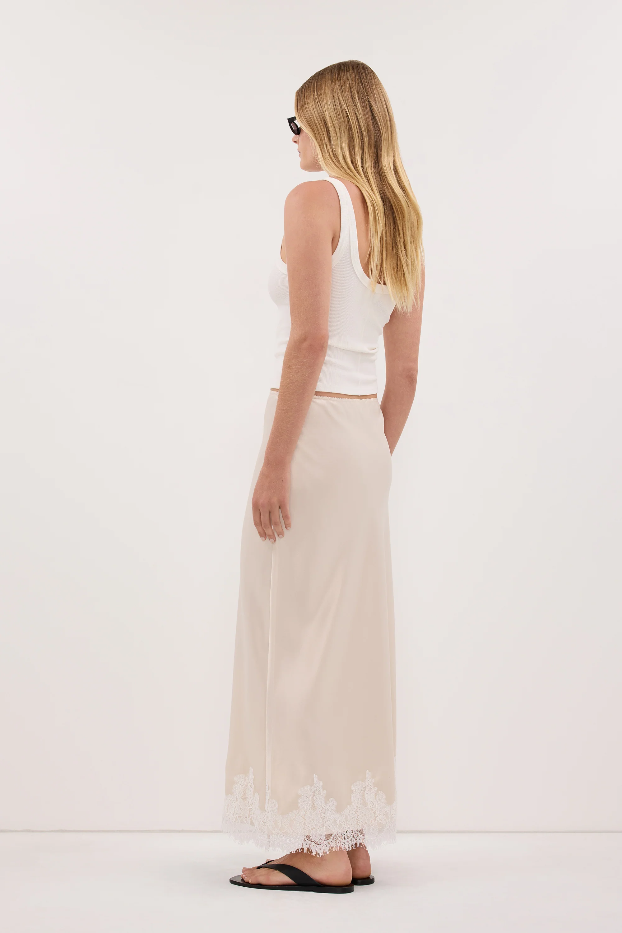 SELENE OYSTER SATIN MIDI SKIRT - Image 7