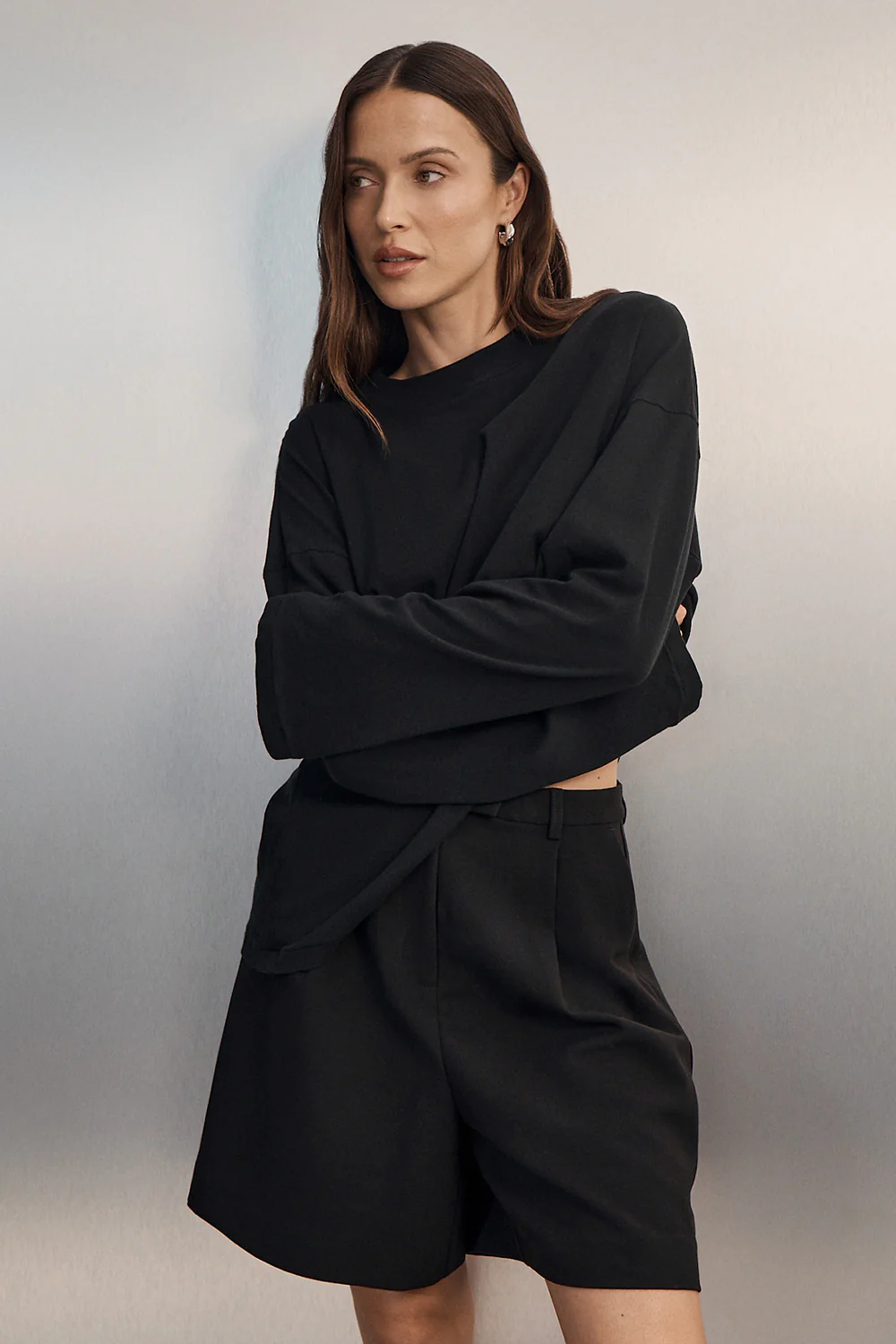 SLOANE BLACK LONG SLEEVE CREW KNIT TOP - Image 7