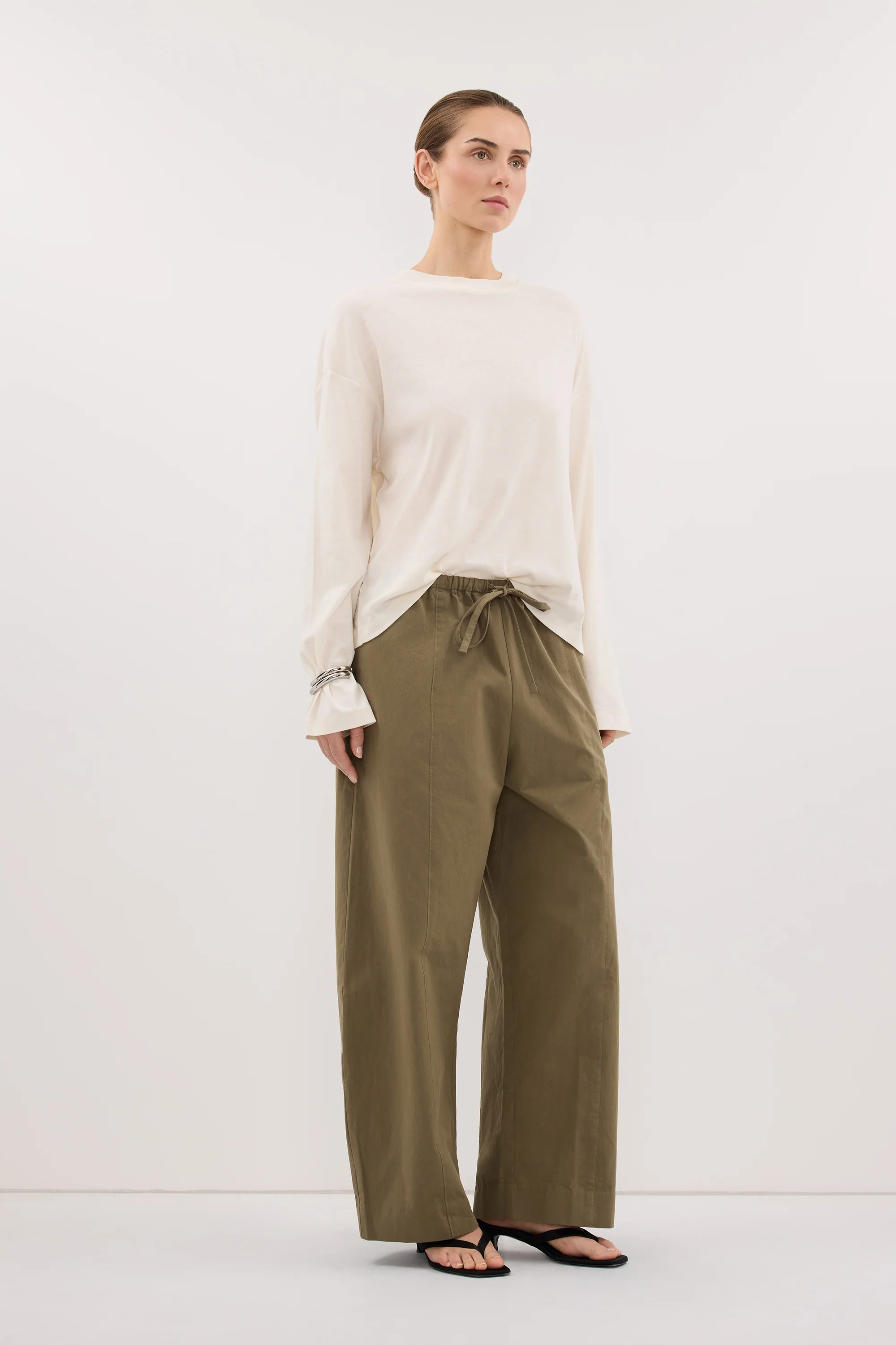 SLOANE CREAM LONG SLEEVE CREW KNIT TOP - Image 3