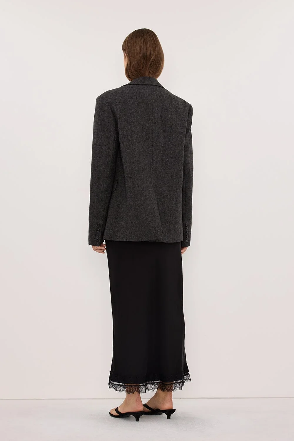 SOFIA DARK GREY OVERSIZED TEXTURED BLAZER - Image 5