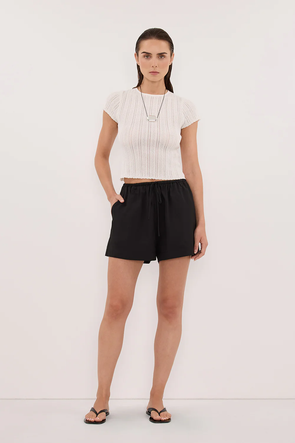 SOMMER BLACK POPLIN SHORT