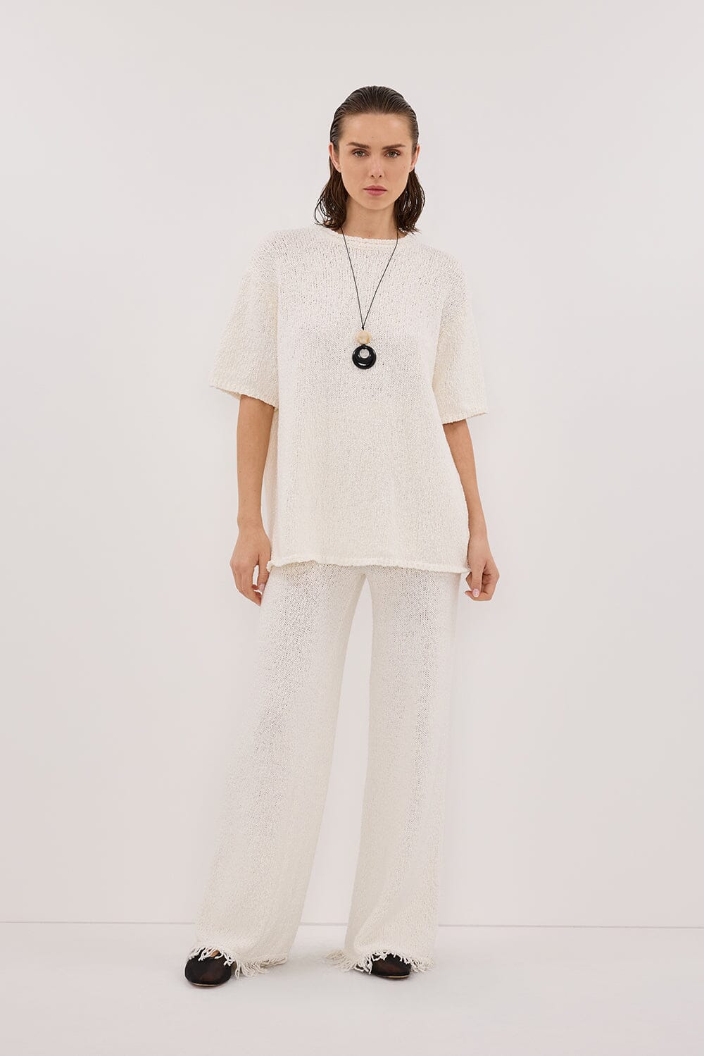 SUE OFF WHITE OVERSIZED KNIT TEE
