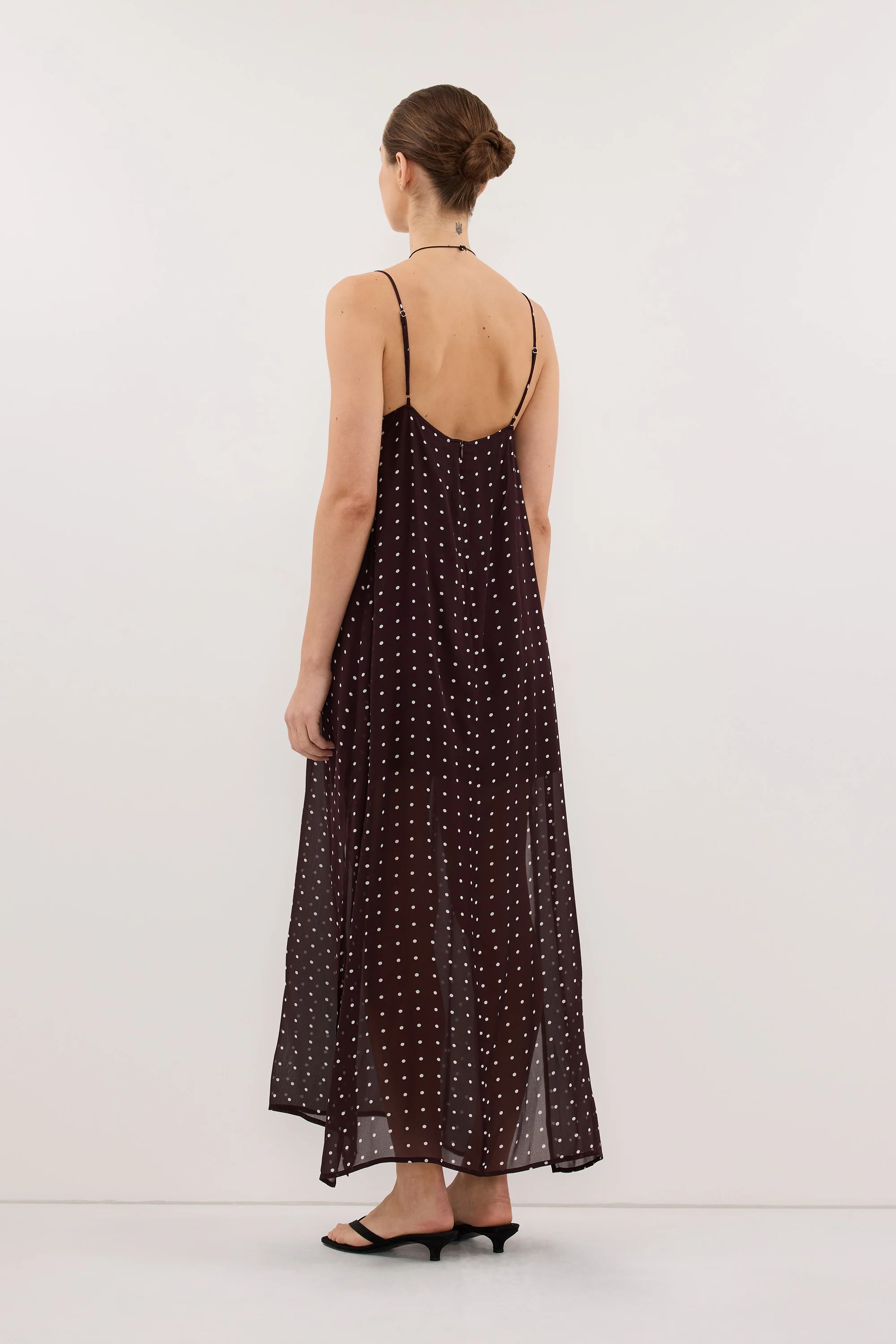 VANESSA BITTER CHOC SLEEVELESS MIDI DRESS - Image 3