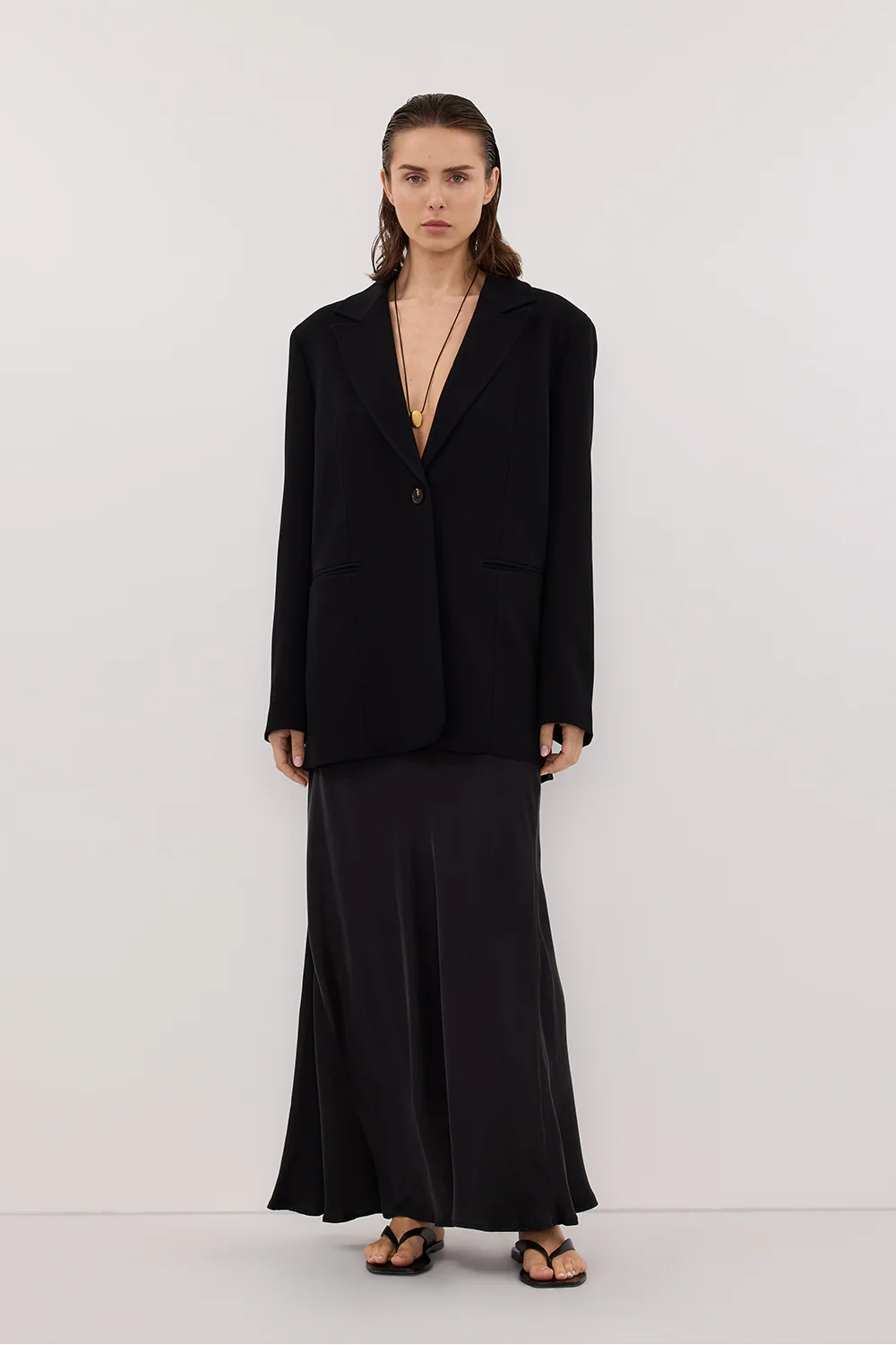 WESTWOOD BLACK OVERSIZED BOYFRIEND BLAZER