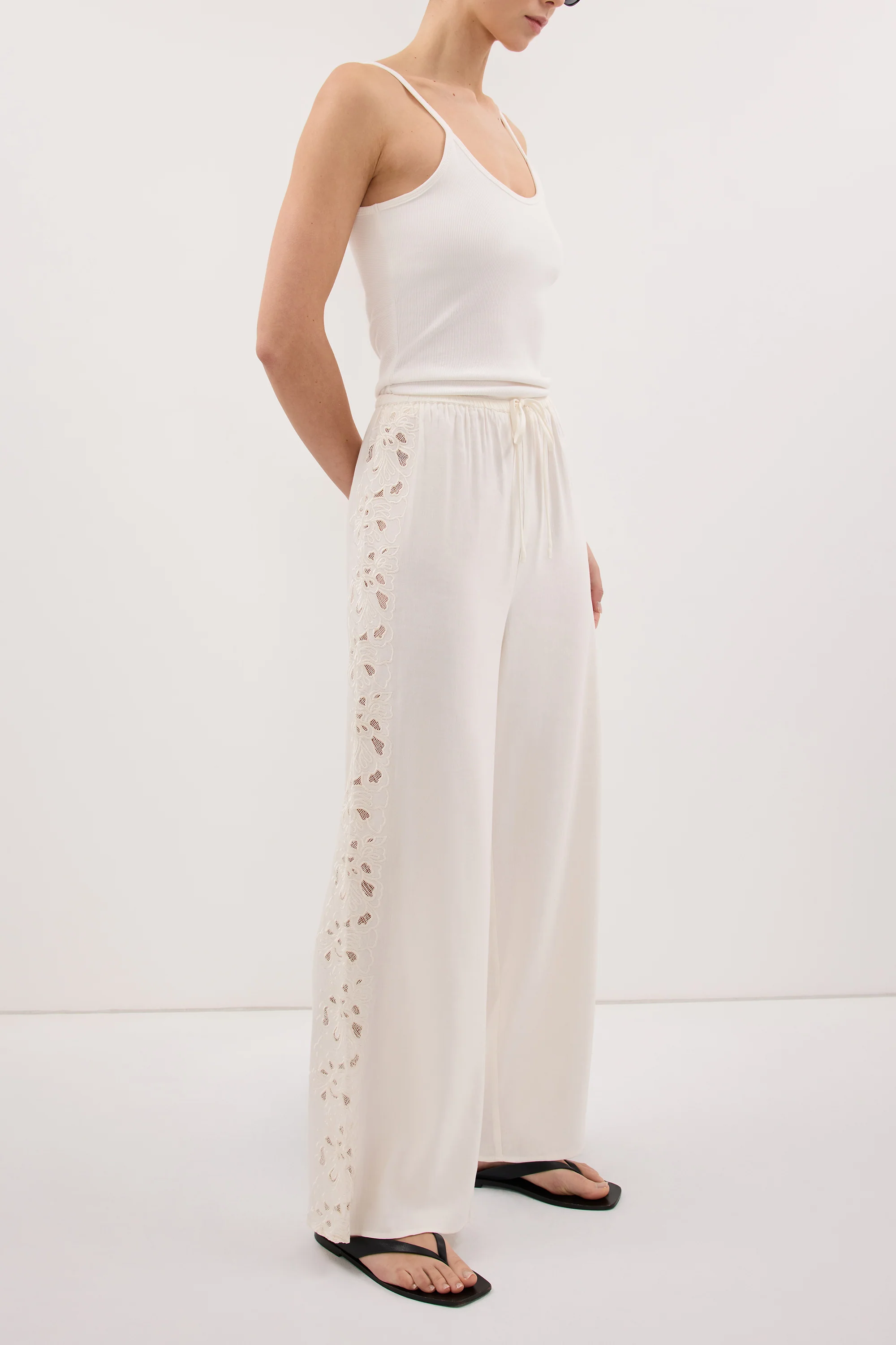 ZARIA OFF WHITE PANT - Image 2